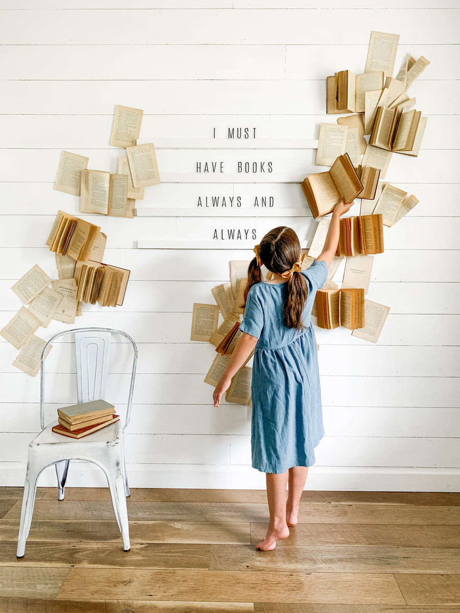 DIY Letter Board Book Wall – House Hathaway